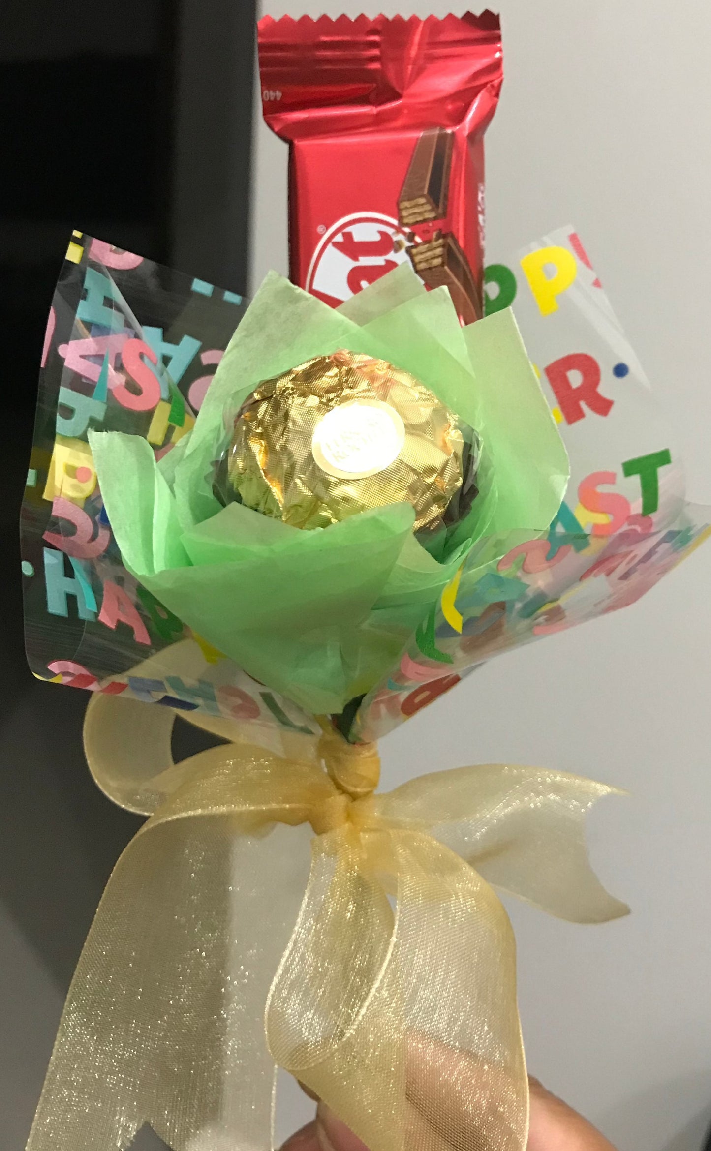 Small chocolate flower