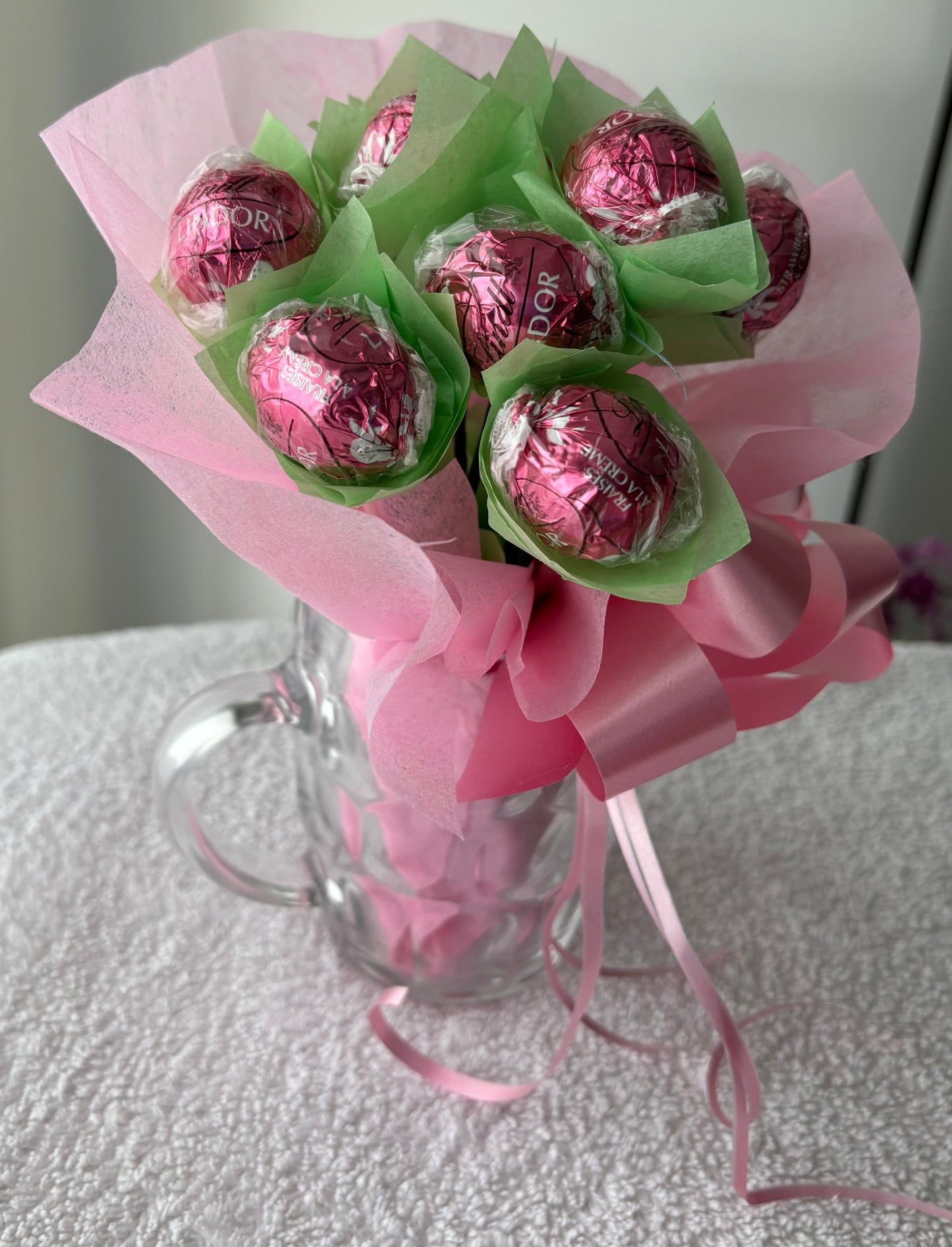 Small Lindt chocolate bouquet