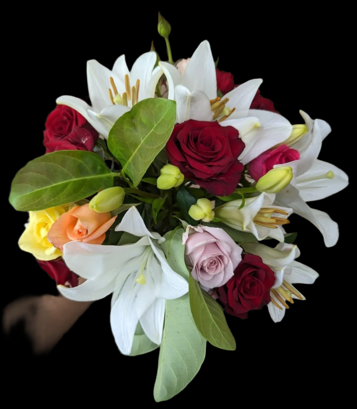 Hand tied mixed rose bouquet