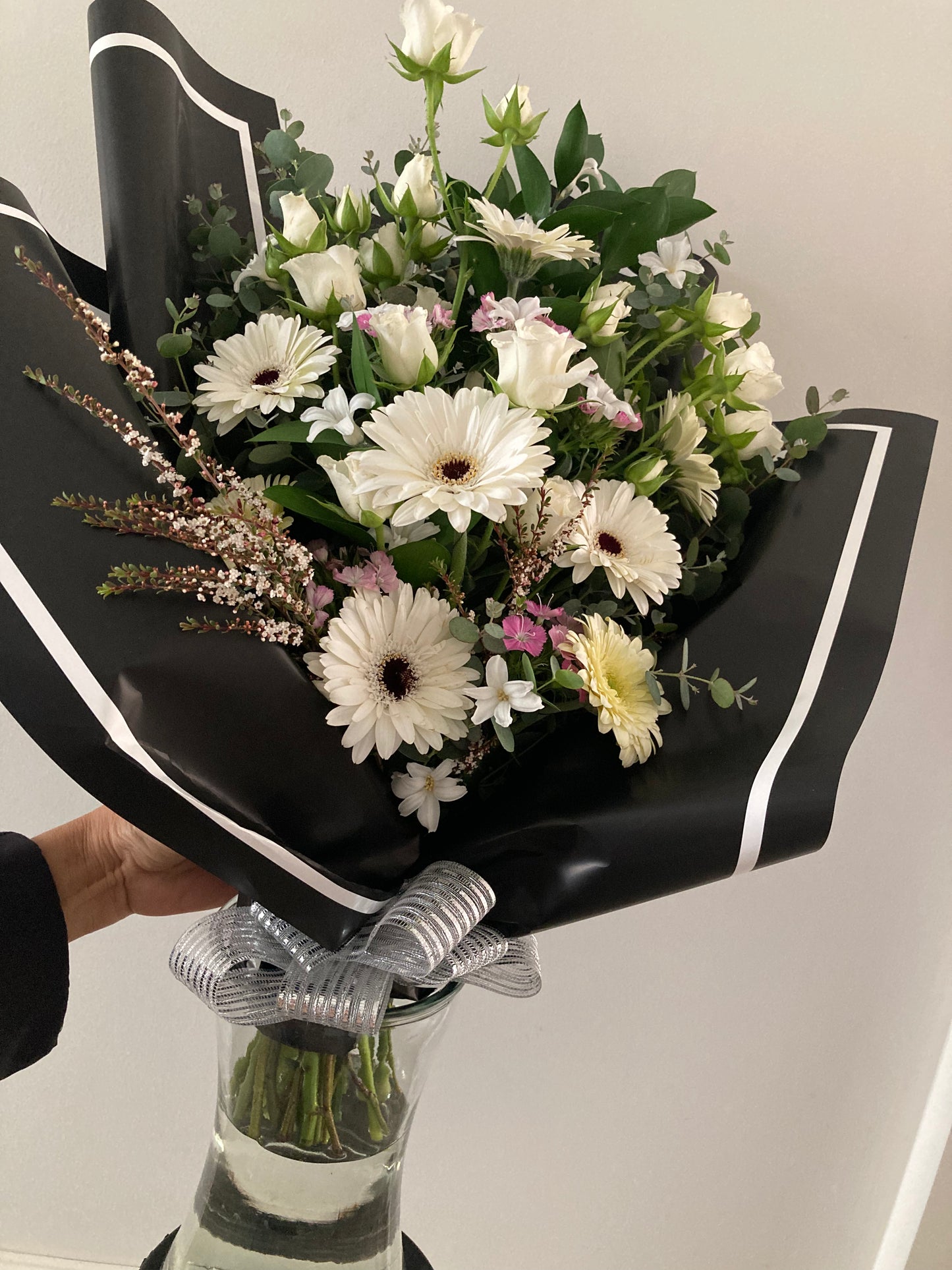 Front facing bouquet