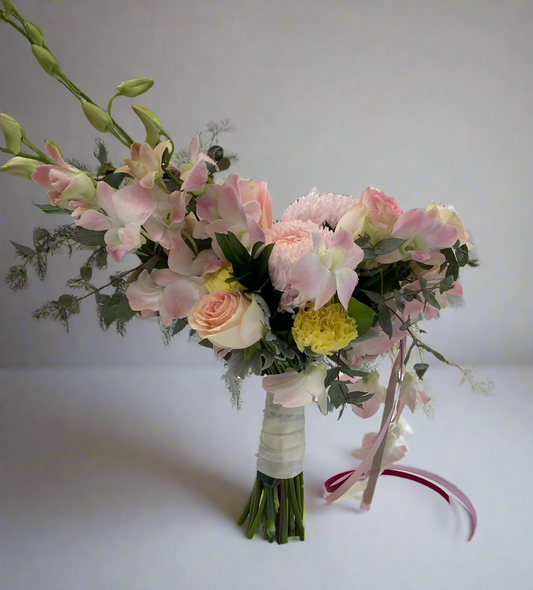 Informal Romantic Bridal Bouquet
