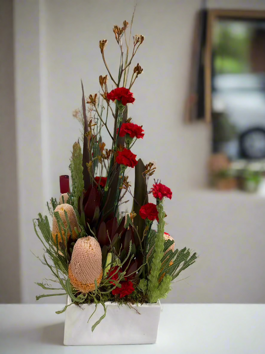 Fresh floral Vertical arrangement
