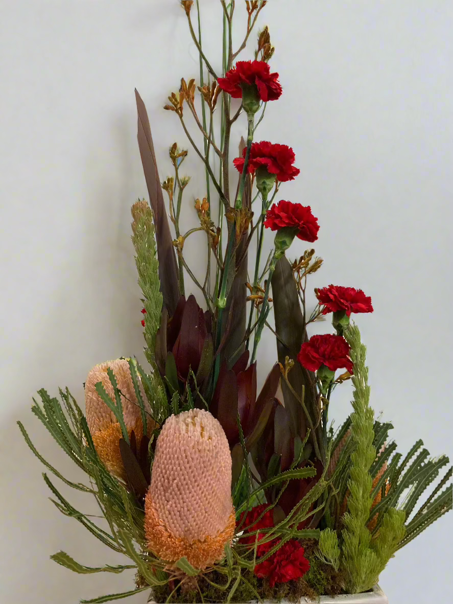 Fresh floral Vertical arrangement